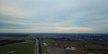 AI in Renewable Energy: Optimizing US Grid Management - Cover Image