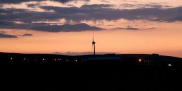 Wind Turbine Blade Recycling: New Tech for a Sustainable Future - Cover Image