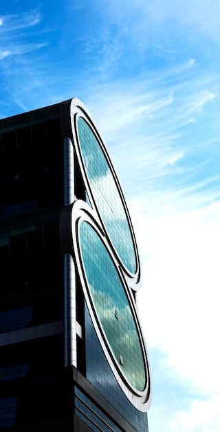 How BIPV Enhances Energy Efficiency in US Buildings