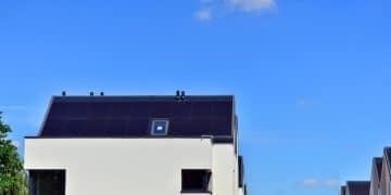 Bifacial Solar Panels: A Worthwhile Investment for US Homes in 2025? - Cover Image