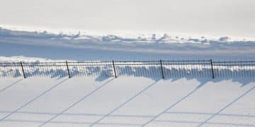 Understanding the Impact of Extreme Weather on Solar Panel Performance - Cover Image