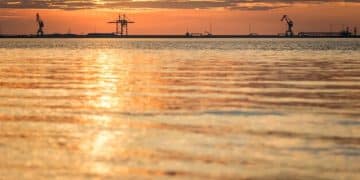 Key Challenges and Opportunities in US Offshore Wind Energy Key Challenges and Opportunities in US Offshore Wind Energy - Cover Image