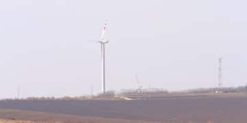 Achieving 100% Renewable Energy in the US by 2050: A Practical Guide - Cover Image