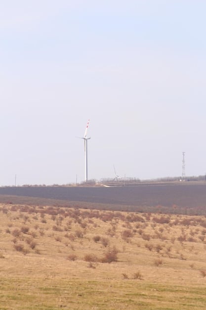 Achieving 100% Renewable Energy in the US by 2050: A Practical Guide